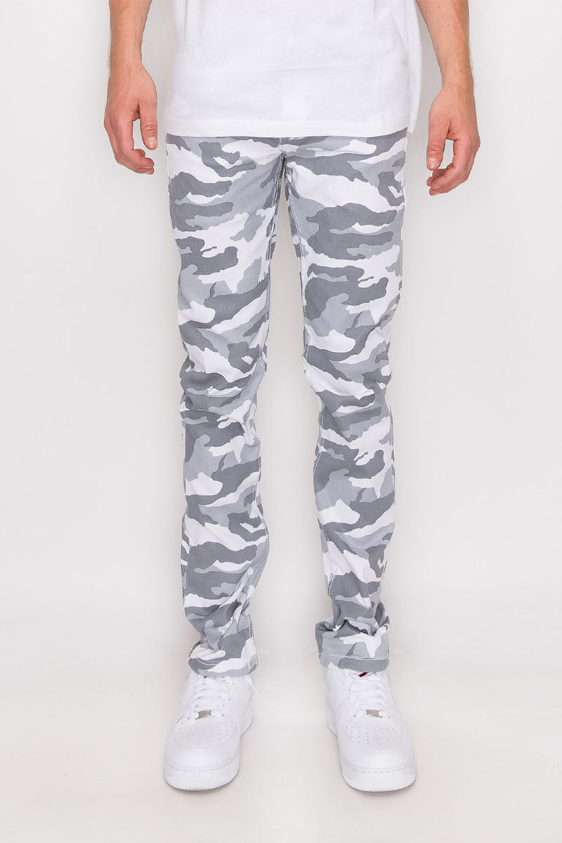 CAMOUFLAGE SKINNY FIT PANTS - WHITE CAMO