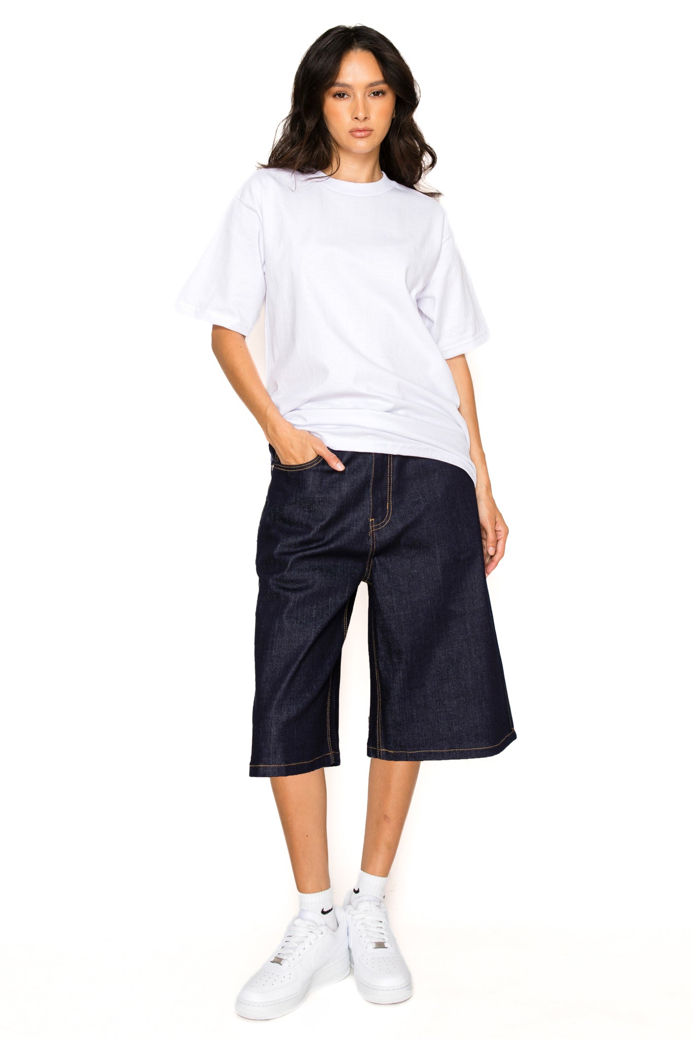 Womens Essential Baggy Raw Denim Jorts